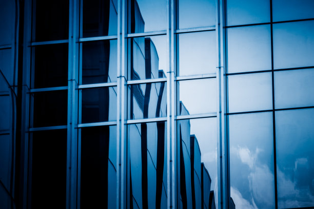 中国城市现代办公大楼特写图片下载