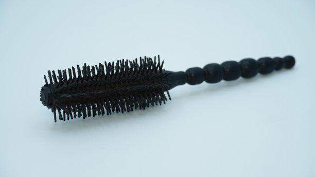 梳图像在白色背景图片下载