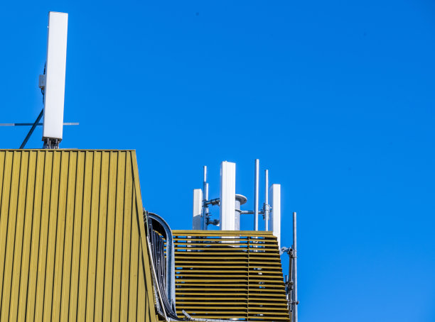 通信塔，用于网络和电话连接。图片下载
