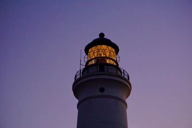 Hirtshals Fyr灯塔是丹麦最高的灯塔之一，它的火高57米，位于日德兰半岛北部的Hirtshals。图片下载