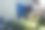 布列塔尼Finistère法国，茅草屋顶上的绣球花图片下载