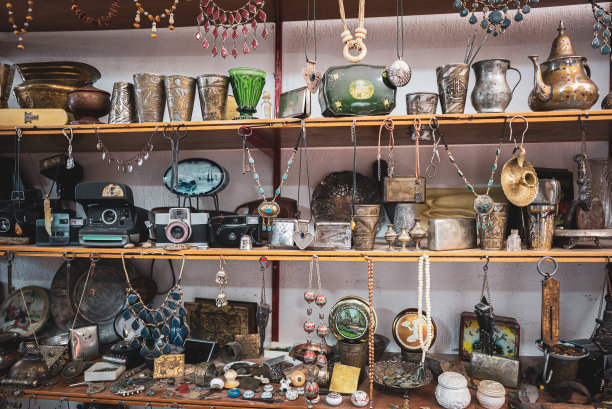 跳蚤市场古董店图片下载