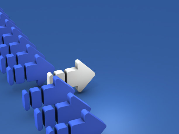 箭头:水平的一排箭头一个白色的箭头，走在同伴的前面。代表先锋和领袖的抽象概念。很酷的蓝色背景。3 d渲染。图片下载