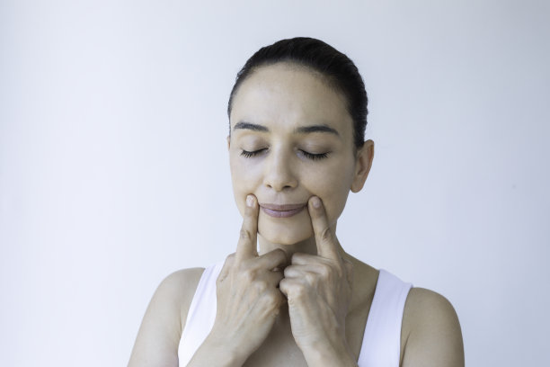 面部瑜伽图片下载