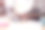 女建筑师或室内设计师在家工作，查看笔记本电脑上的设计的特写图片下载