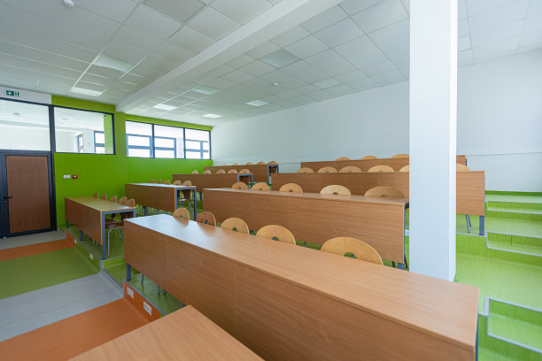 大学的讲堂图片下载