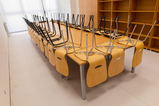 教师办公室空着图片下载