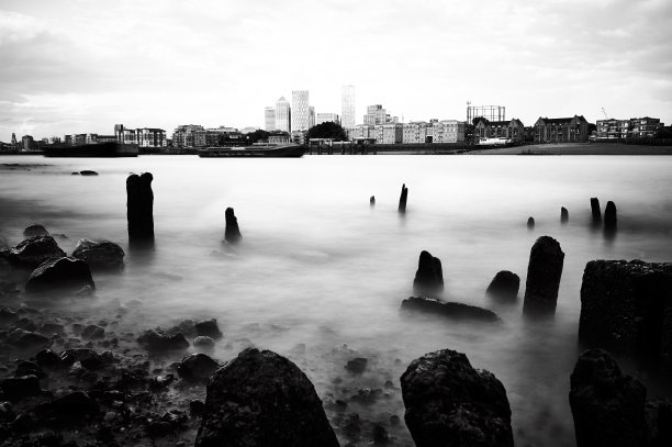 伦敦沃平海滩图片下载