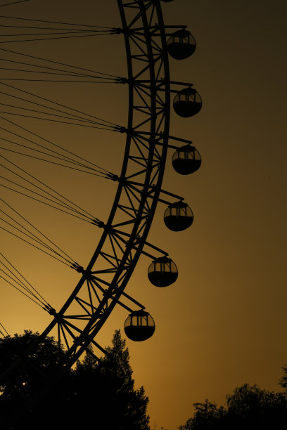 黄昏的摩天轮图片下载