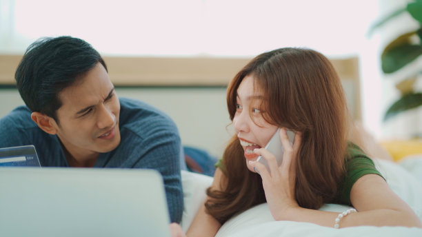 再加上网上购物。图片下载