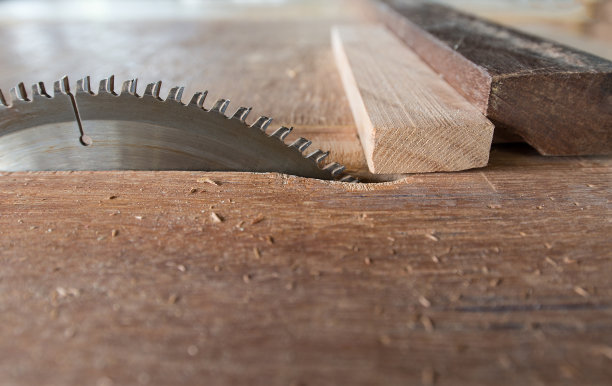 与木材锯图片下载
