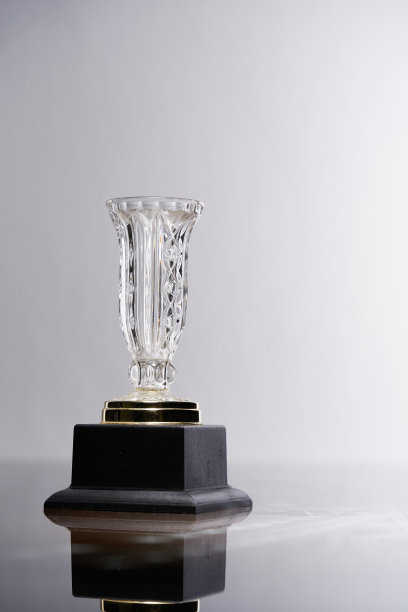 水晶奖杯的特写图片下载