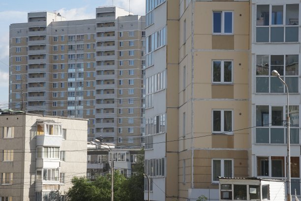 城市建筑立面部分的无生命景观。图片下载