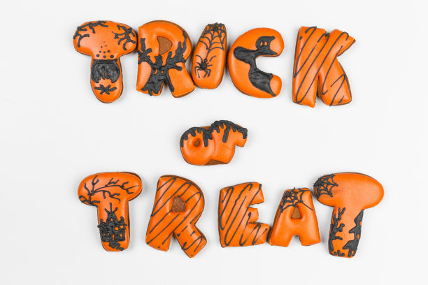 万圣节姜饼饼干孤立在白色图片下载