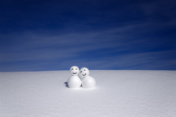 雪娃娃图片下载
