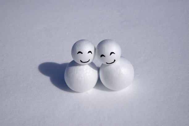 雪娃娃图片下载