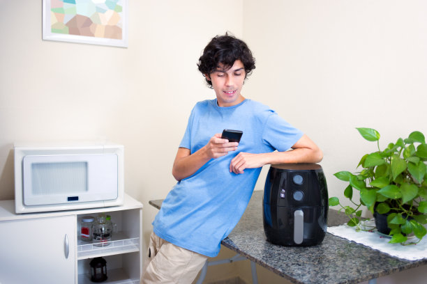 空气炸锅图片下载