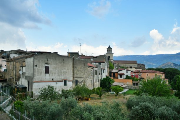 意大利斯坦特阿加塔德戈提的坎帕尼亚村。图片下载