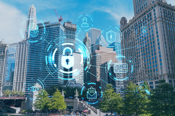 全景城市景观的芝加哥市中心和滨河步道，木板路与桥梁在白天，芝加哥，伊利诺伊州，美国。网络安全理念保护企业机密信息图片下载