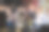 欢快的非洲商人在夜总会的办公室派对上与成熟的女同事玩图片下载