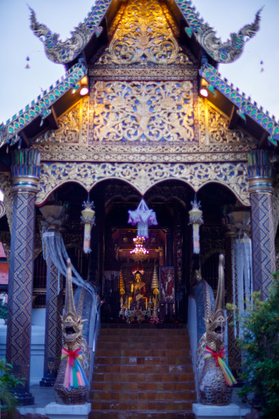 偈卡拉姆寺是泰国清迈的兰纳风格寺庙图片下载