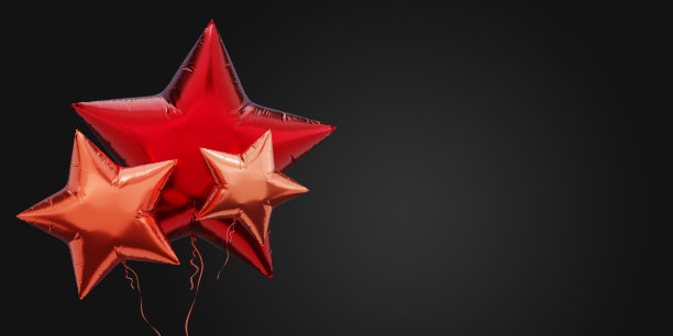 一束铝箔气球和空间的文字对黑色背景。星形红气球3D渲染横幅。图片下载