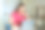 年轻女子在家用笔记本电脑进行视频通话图片下载