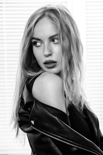 迷人的金发女人图片下载