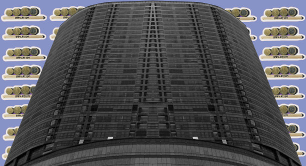 办公楼和欧元硬币与文字通货膨胀拼贴。属性通货膨胀的概念图片下载