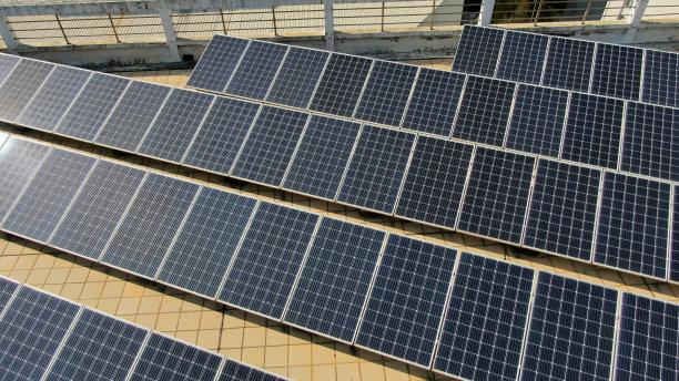 减少碳排放，利用太阳能图片下载