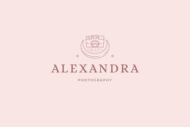 优雅神奇的摄影摄像机拍摄一半图片下载