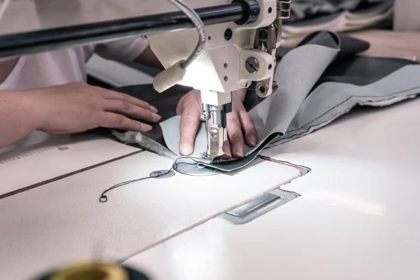 缝纫女工图片下载