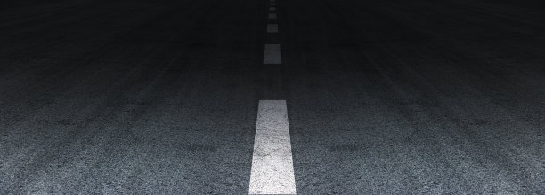 沥青路面纹理背景，黑色柏油路表面白色条纹，交通城市背景，和黑暗的街道纹理细节。图片下载