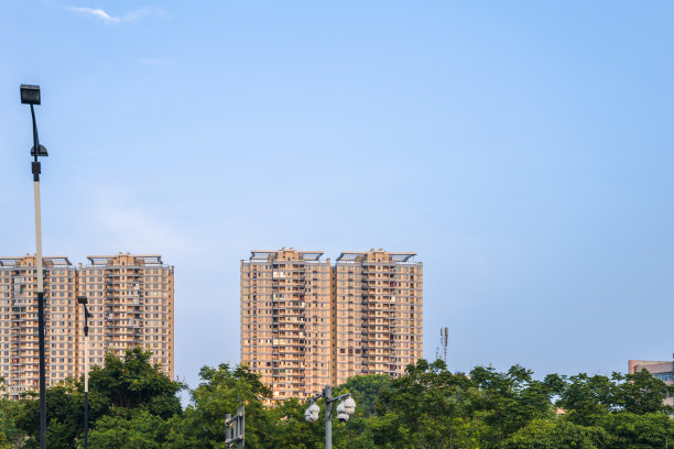 日出:成都现代城市建筑图片下载