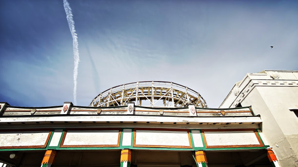 旧过山车的细节图片下载