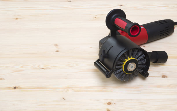 具有仿形空间的现代木制表面电动抛光机图片下载