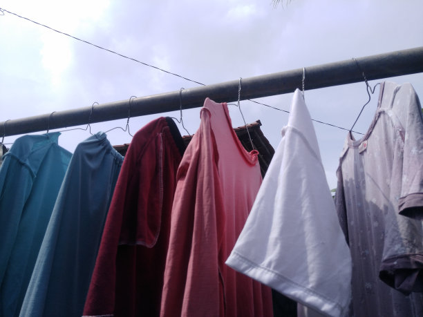 晾衣绳图片下载