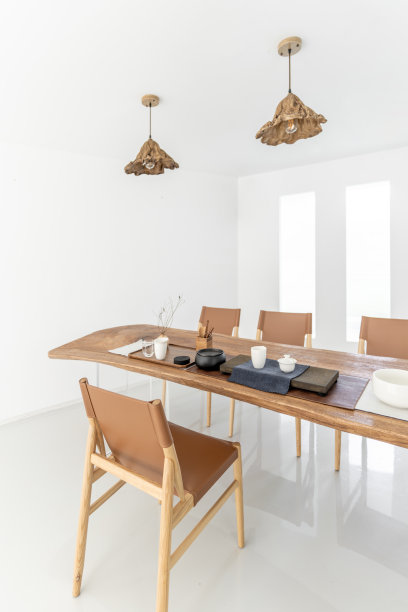 中国茶馆的桌椅和茶具图片下载