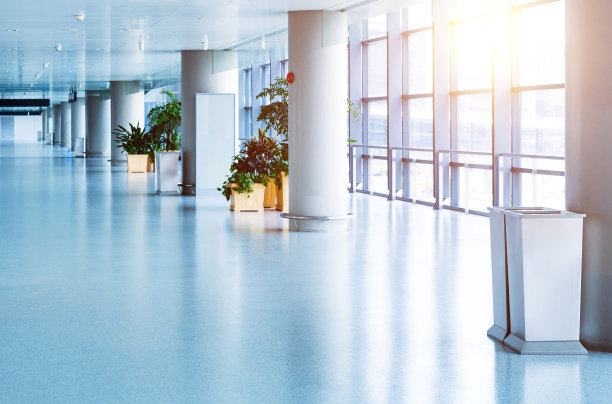 现代写字楼的空走廊图片下载