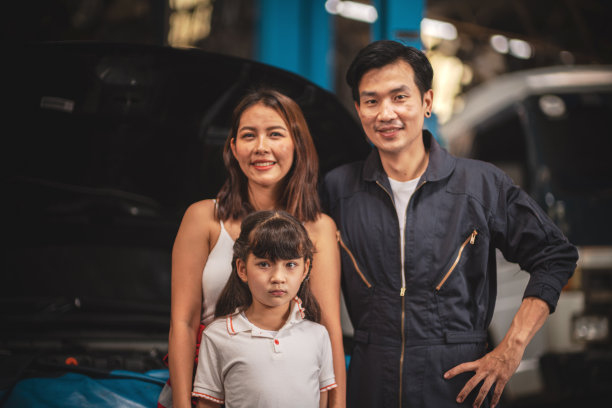 泰国家庭看相机。图片下载