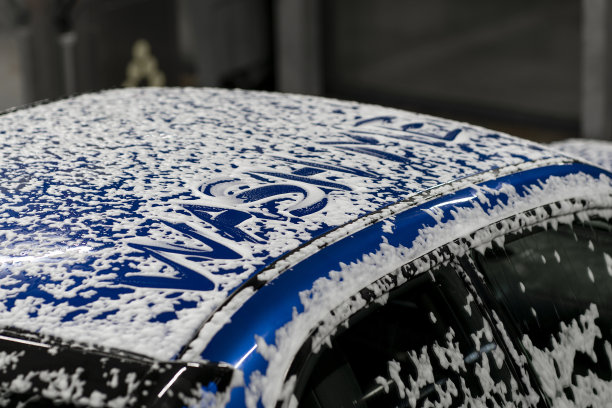 洗我写在车上的泡沫盖住了图片下载