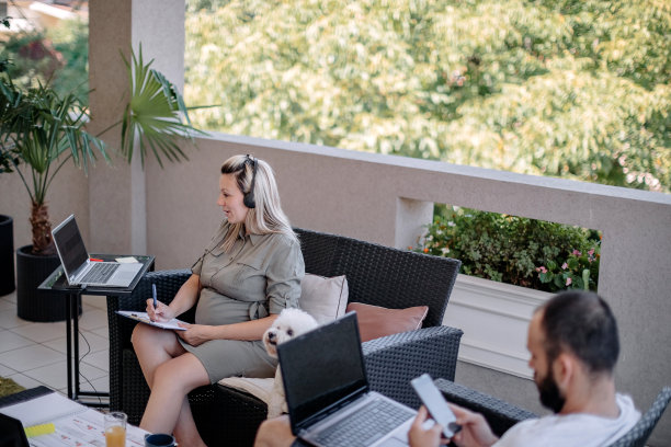 孕妇家庭办公室图片下载