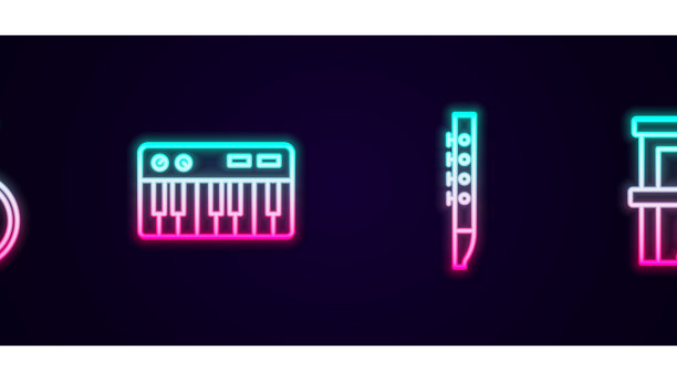 设置线班卓琴音乐合成器长笛和钢琴图片下载