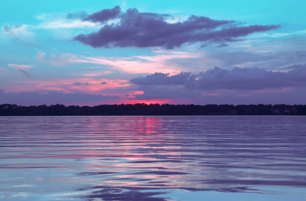 绿松石幻想Cloudscape图片下载