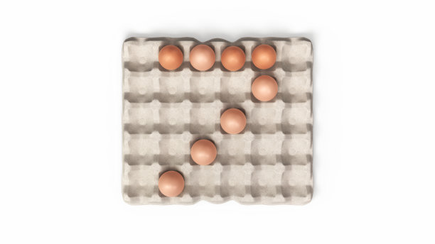 从纸盒中的鸡蛋中形成字母7图片下载