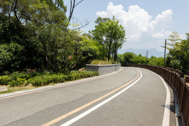 急转弯图片下载