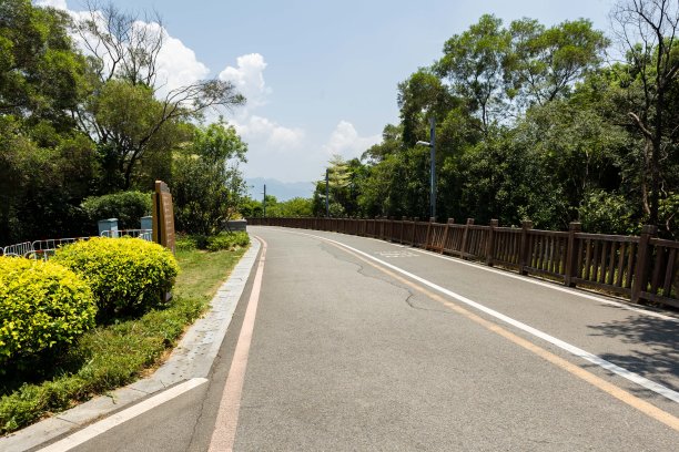 急转弯图片下载