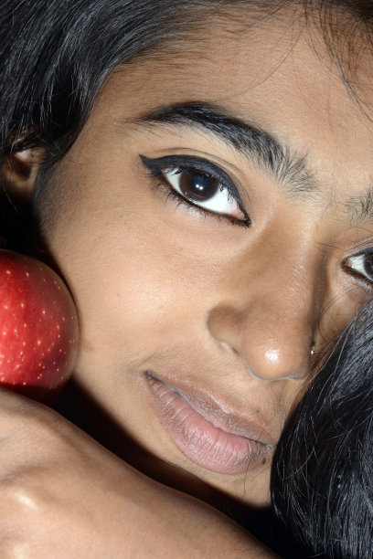 漂亮的印度女孩图片下载