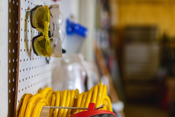 仓库工具和安全装备施工现场美国照片系列图片下载