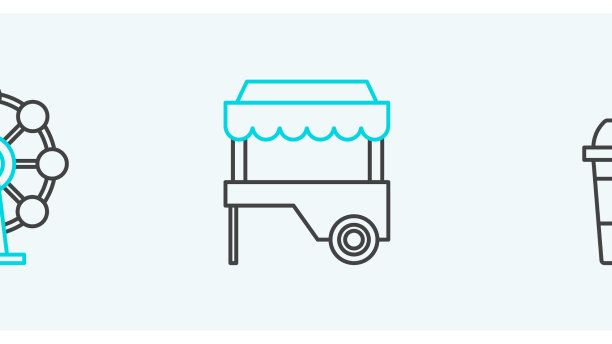 用吸管和水固定行纸玻璃图片下载